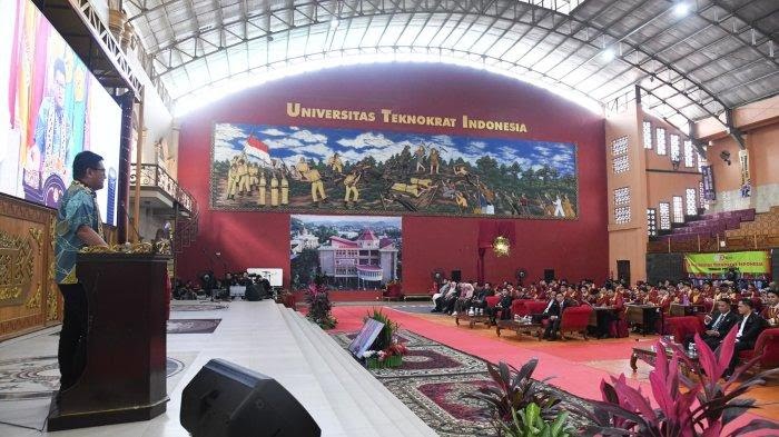 ISI-KULIAH-UMUM-Ketua-DPRD